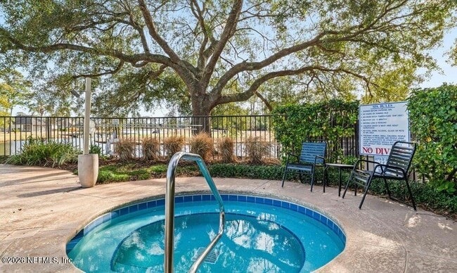 13700 Richmond Park Dr N Unit 507