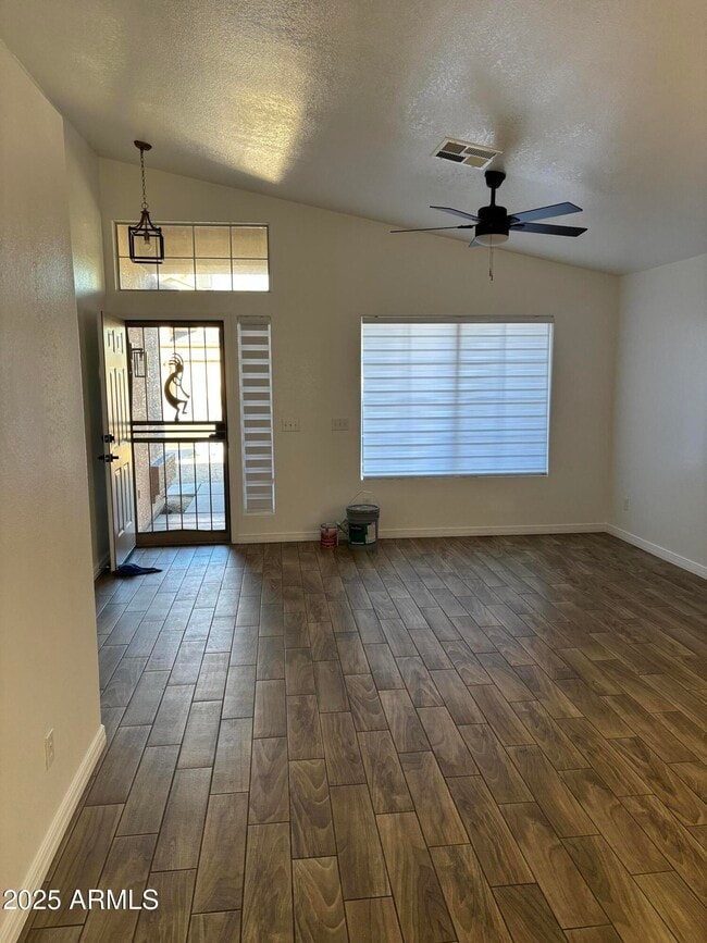 Photo - 249 W Grovers Ave