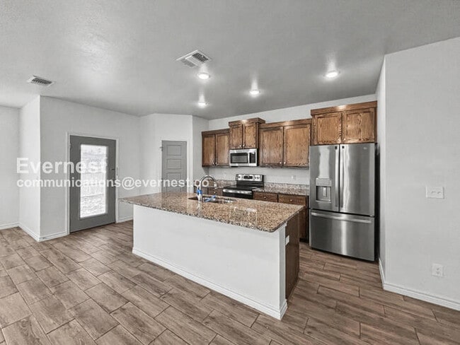 Photo - 713 Freedom Cir