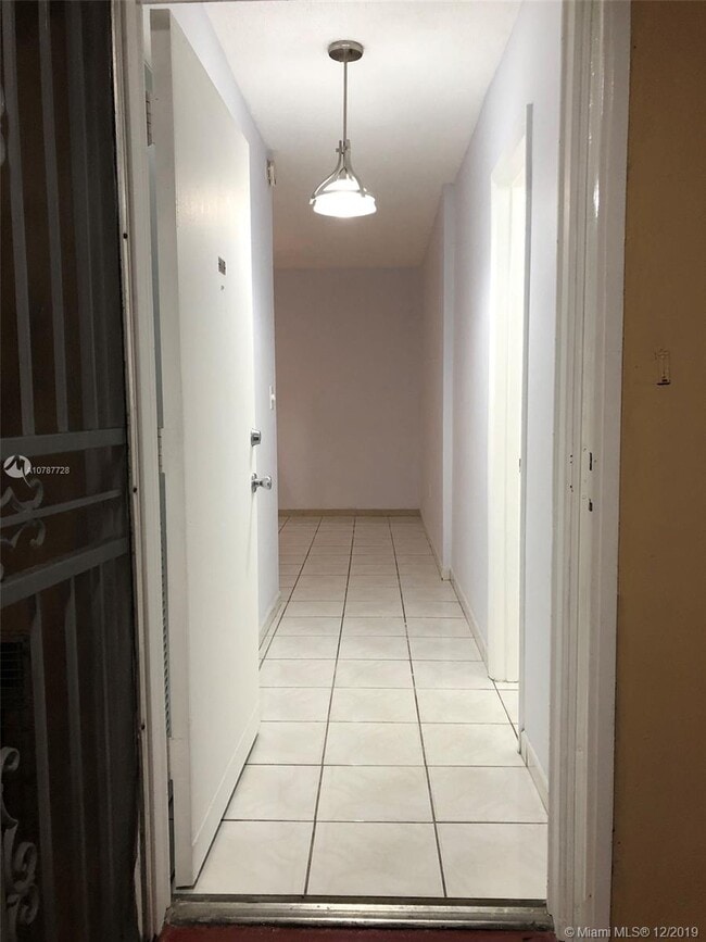 140 Royal Palm Rd Unit 116 Apartment For Rent In Hialeah Fl