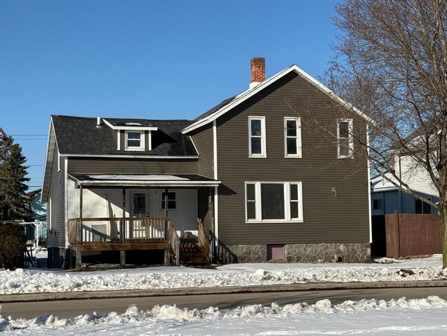 Building Photo - 720 Carney Blvd