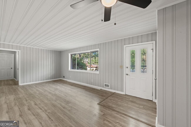 Photo - 1974 Skyview Cir