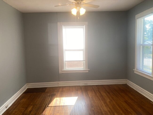 Photo - 7051 Julian Ave