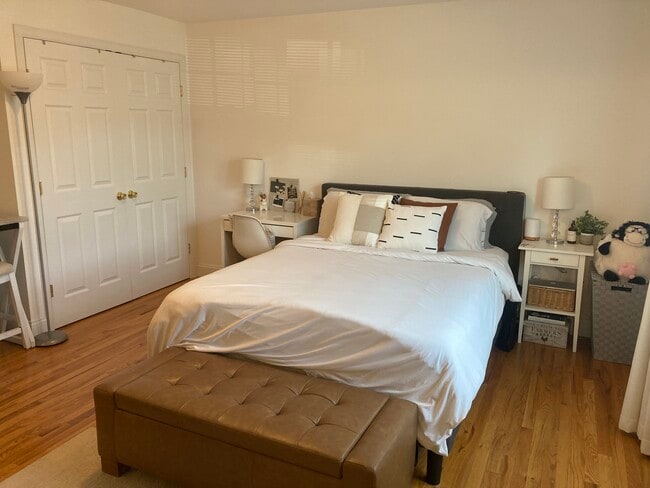 Photo - 39 Hoyt St Unit 2