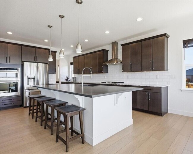 6358 Rockingham Ct