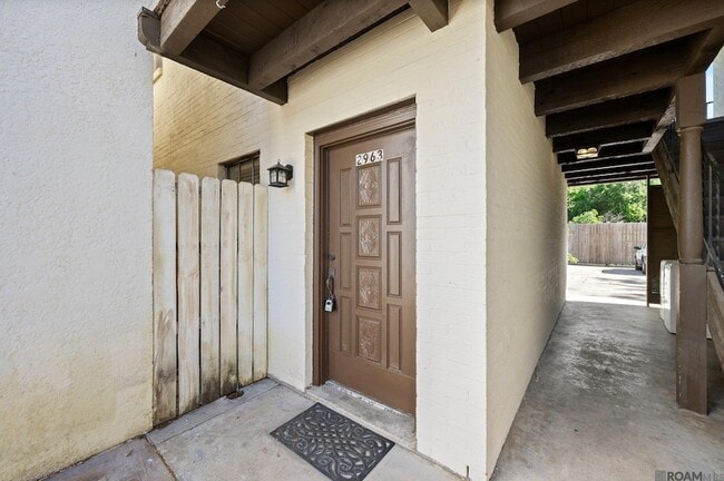 Photo - 2963 Greenwood Dr