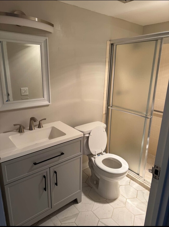 Photo - 822 N Fort Thomas Ave