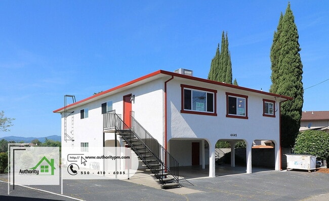 4445 Dogwood Ln Unit C
