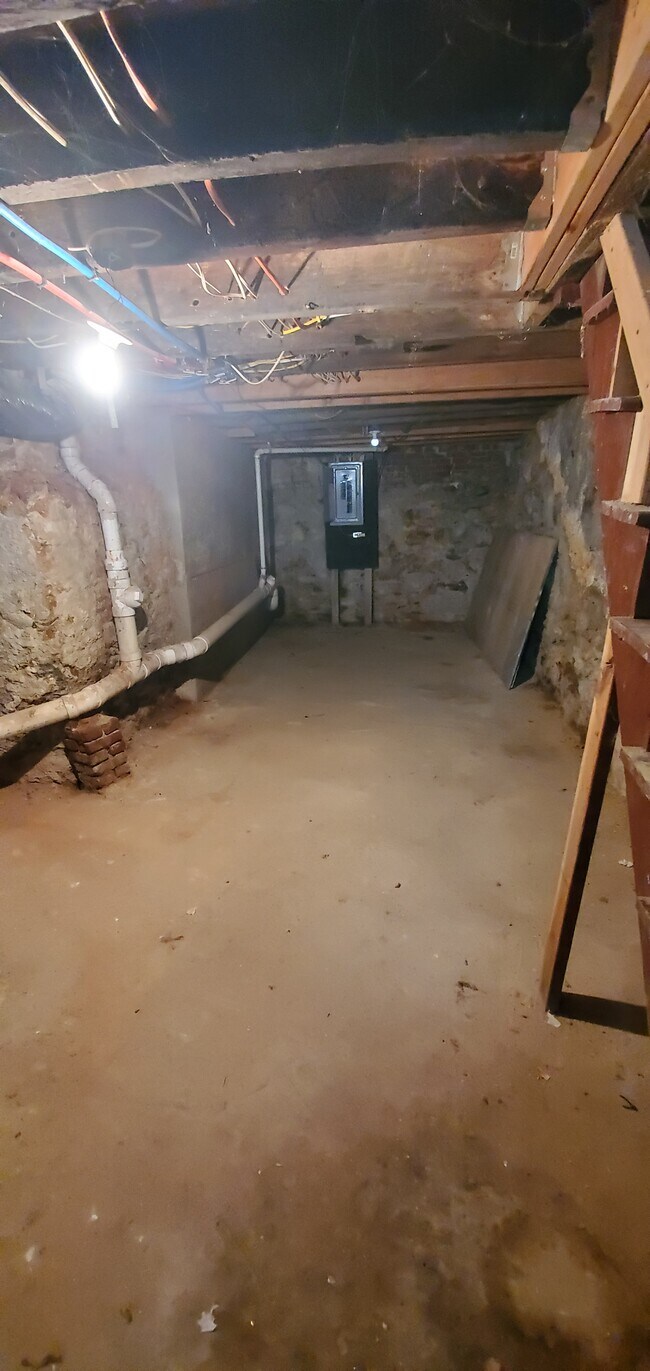 Photo - 2353 N Woodstock St