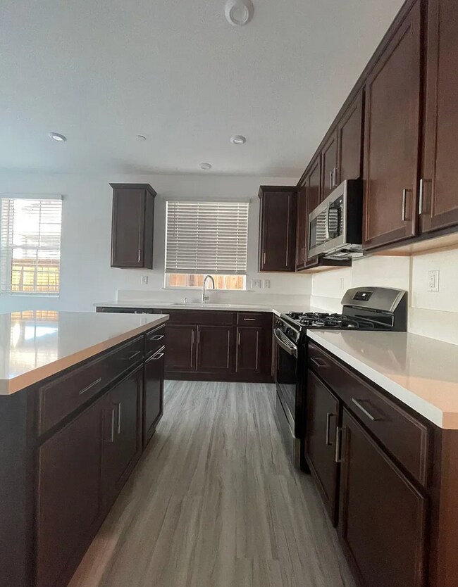 Photo - 4 Bed 3 Ba 2 Story 2 Car