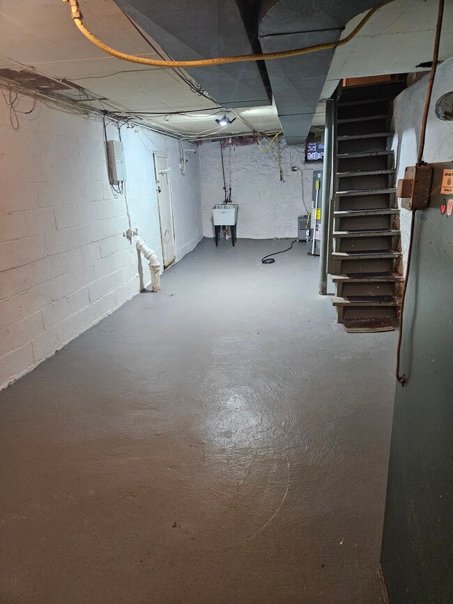 Photo - 430 Venture St