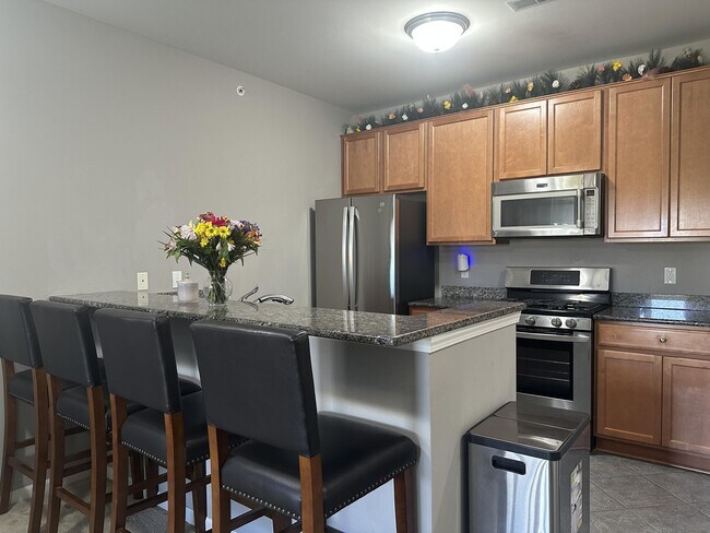 Photo - 1078 W Summerfield Gln Cir