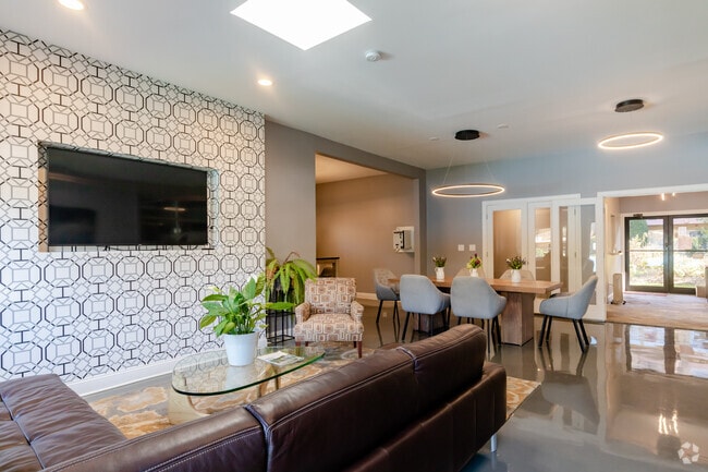 Casa club - Forest Glen Apartments