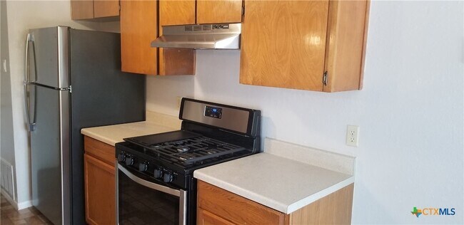 Photo - 1109 Wales Dr