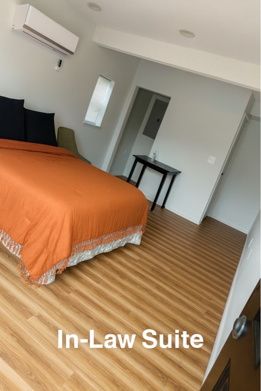 Photo - 3344 Prince Edward Ct