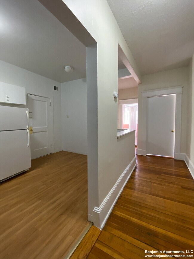 Photo - 1589 Beacon St Unit 11