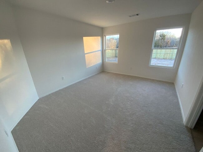 Photo - 40 Sourdough Crk Ln