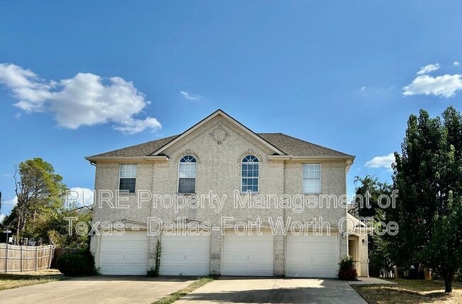 Building Photo - 4002 Cottage Park Ct