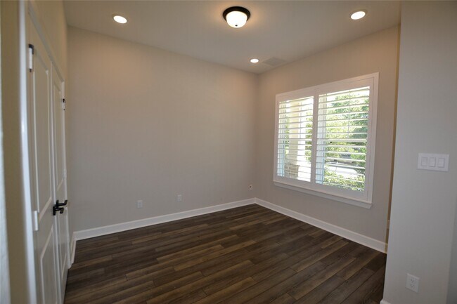 Photo - 2151 Creekside Breeze Dr