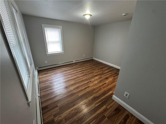 136 Almy St Unit 1