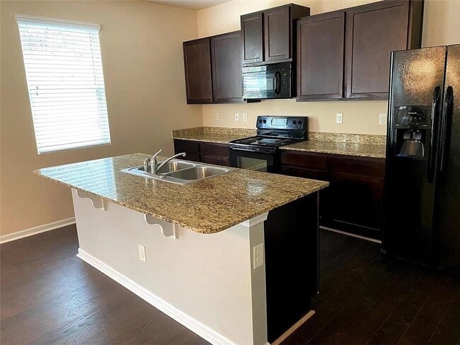 Photo - 3110 Boxwood Crossing