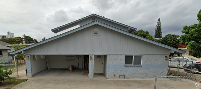 Building Photo - 3024 Lakimau St Unit 2 Rental
