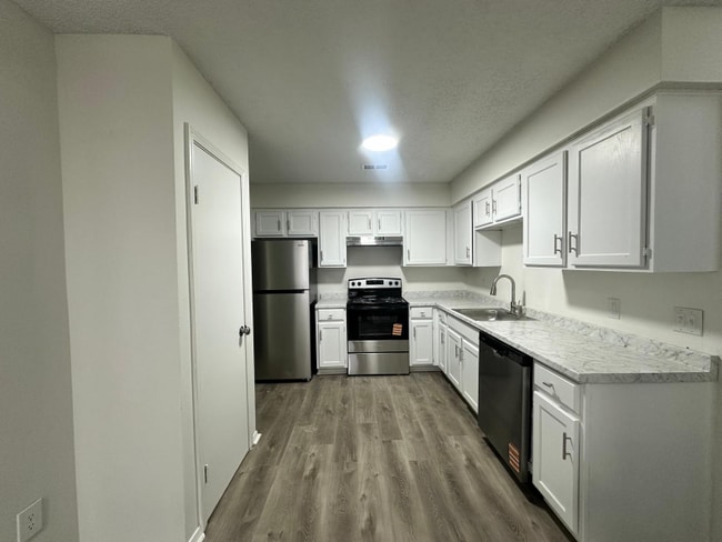 Photo - 410 Oakwood Ave Unidad 11