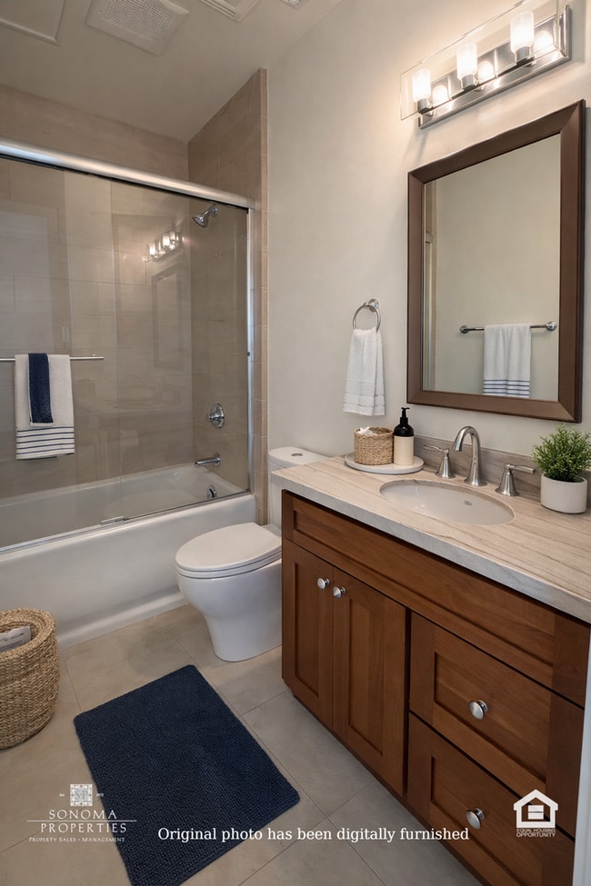 Photo - Charming 1-Bedroom Over-Garage Apartment in Kenwood