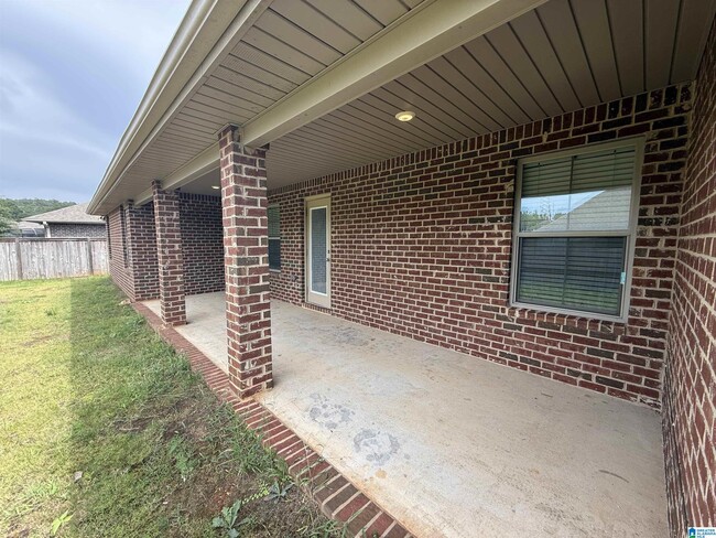 Photo - 424 Harless Ln