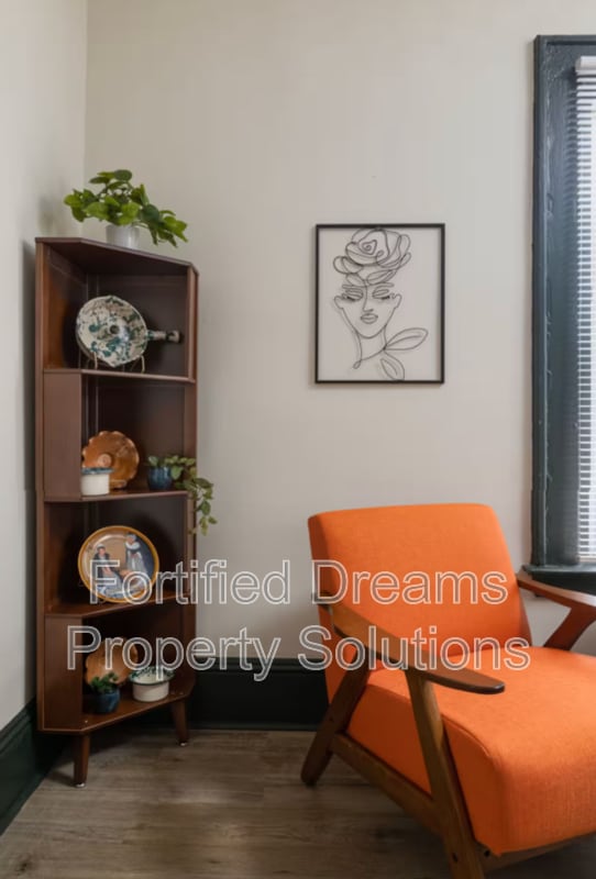 Photo - 720 S Broad St