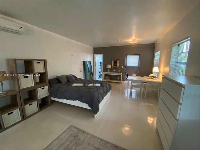 Building Photo - 1604 Drexel Ave Unit 201 Rental