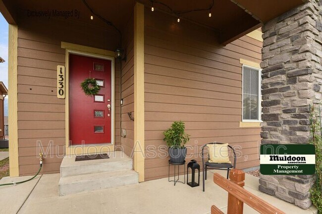 Photo - 1330 Antrim Loop