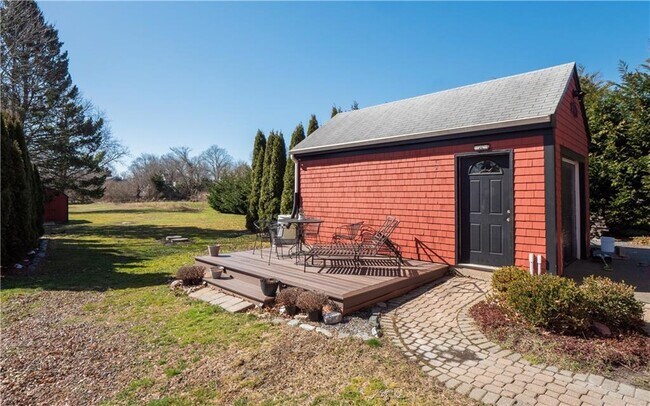 Photo - 1195 Green End Ave Unit 2