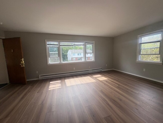 Photo - 220 Glen Haven Rd Unit E