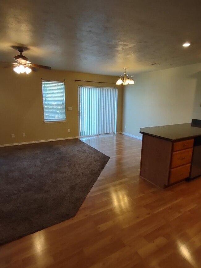 Photo - 1994 Bengal View Dr