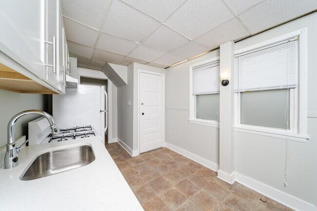 Photo - 504 Morris St Unit 1