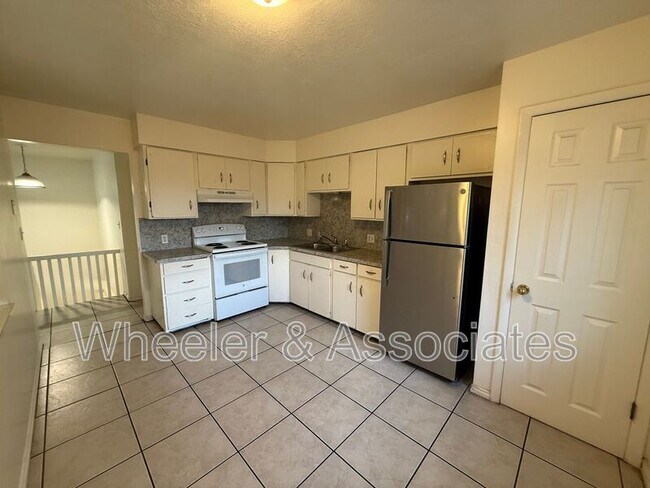 Photo - 4083 S Porter Ave