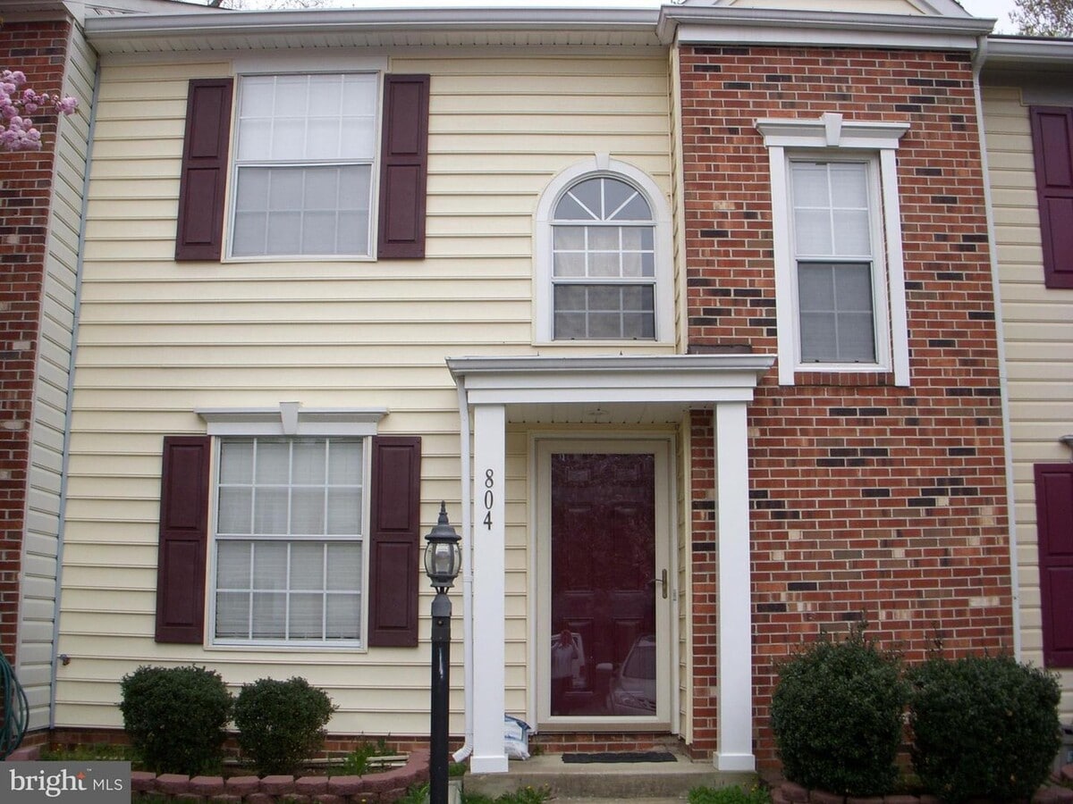 Photo - 804 Wind Ridge Dr Townhome