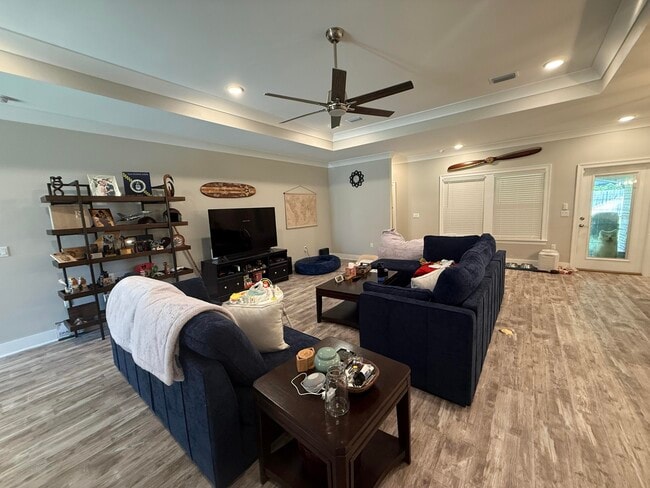 Photo - 1002 Gloria Ave