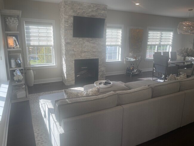 Photo - 1529 Paxton Ln Unidad 1529