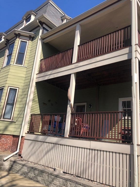 Photo - 27 Warren Ave Unit 1