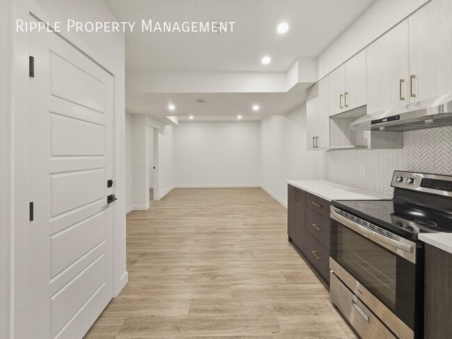 Photo - SPACIOUS 2-BED, 1-BATH BASEMENT SUITE | PRIVATE GREEN SPACE BACKING