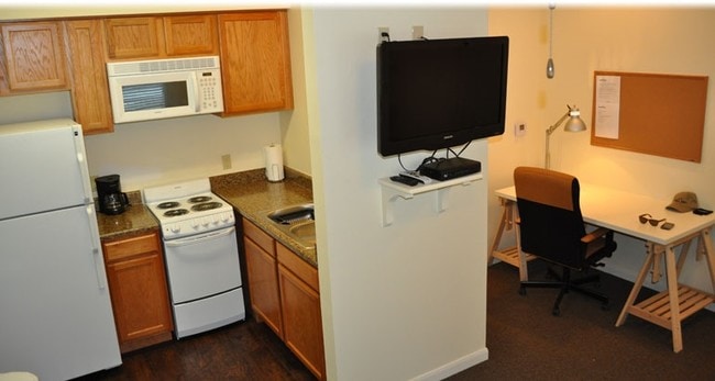 Photo - Energy Lodge Carrizo Springs