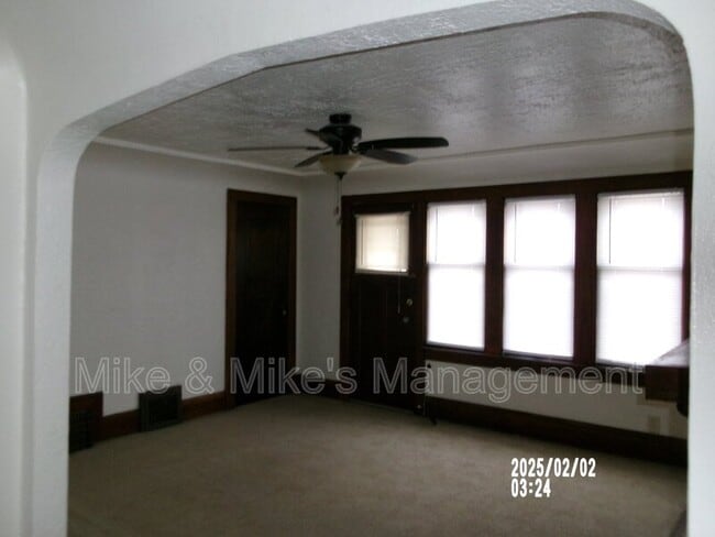 Photo - 4163A N 20th St