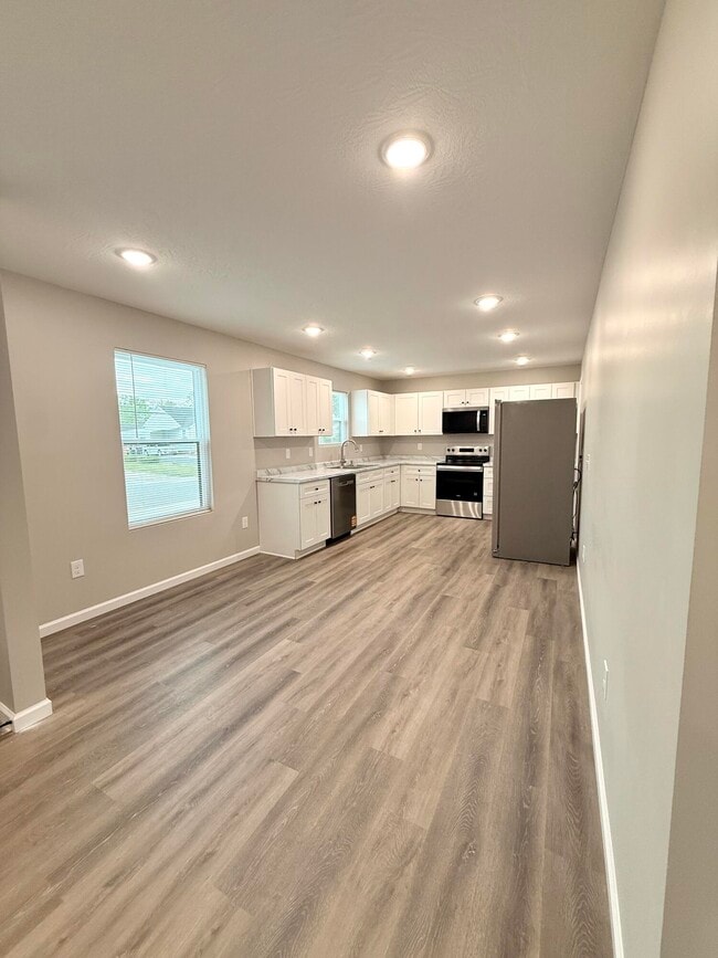 Photo - 107 Losey St Unit 4