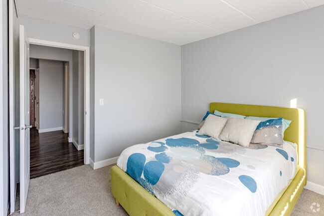 2BR, 1BA - 900SF - First Bedroom - FIT