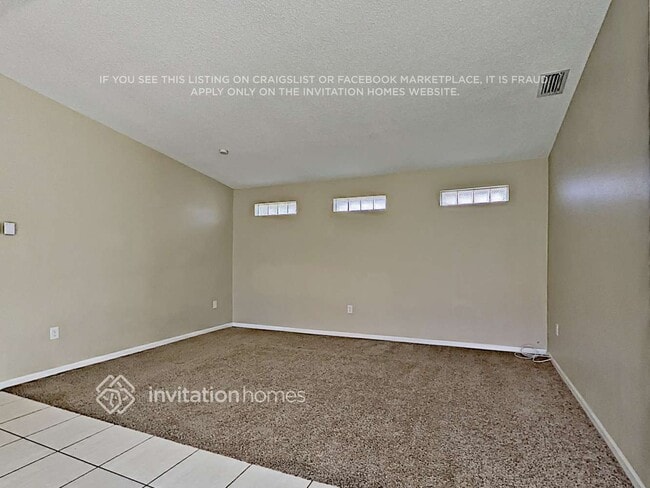 Photo - 17011 SW 139th Pl