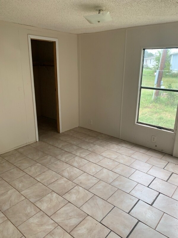 Photo - 131 Forest Creek Ln