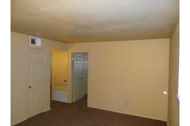 Photo - Brownstone Apartments