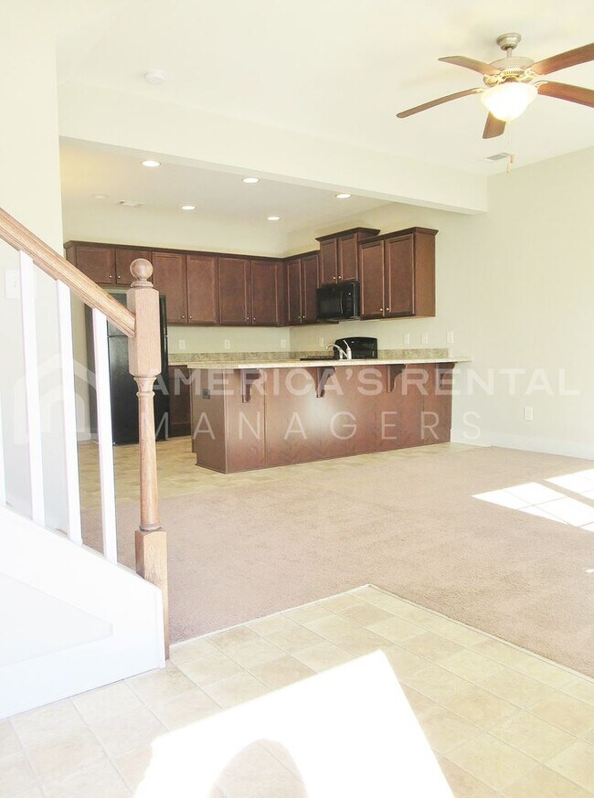 Townhome for Rent in Chelsea... Available House Rental in Chelsea